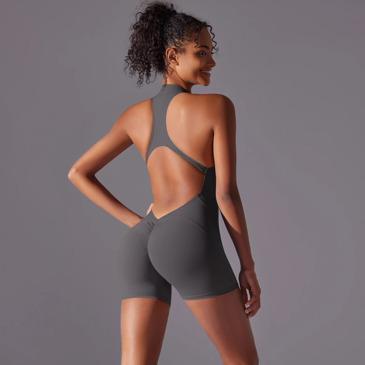 Nahtloser Rückenfreier Jumpsuit mit Scrunch-Effekt – Formend & Stilvoll